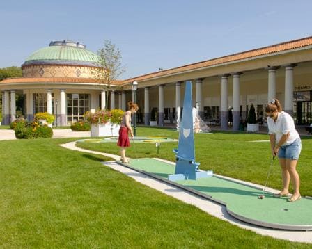 Minigolf Contrex : campingplatz Grand-Est Porte des Vosges