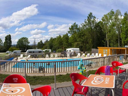 La piscine du camping Porte des Vosges, camping A31